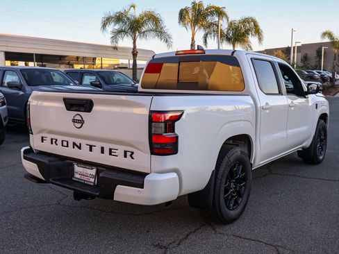 New 2026 Nissan Frontier SV w/ Tow Package image 4