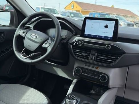 Used 2024 Ford Escape Active image 24