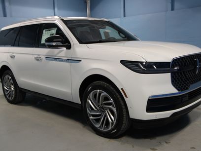 New 2025 Lincoln Navigator Reserve