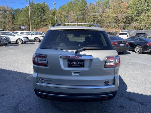 Used 2015 GMC Acadia SLT w/ Technology Package image 9