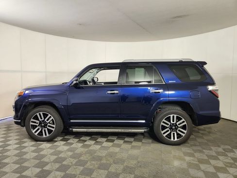Used 2023 Toyota 4Runner Limited AWD/4WD image 4