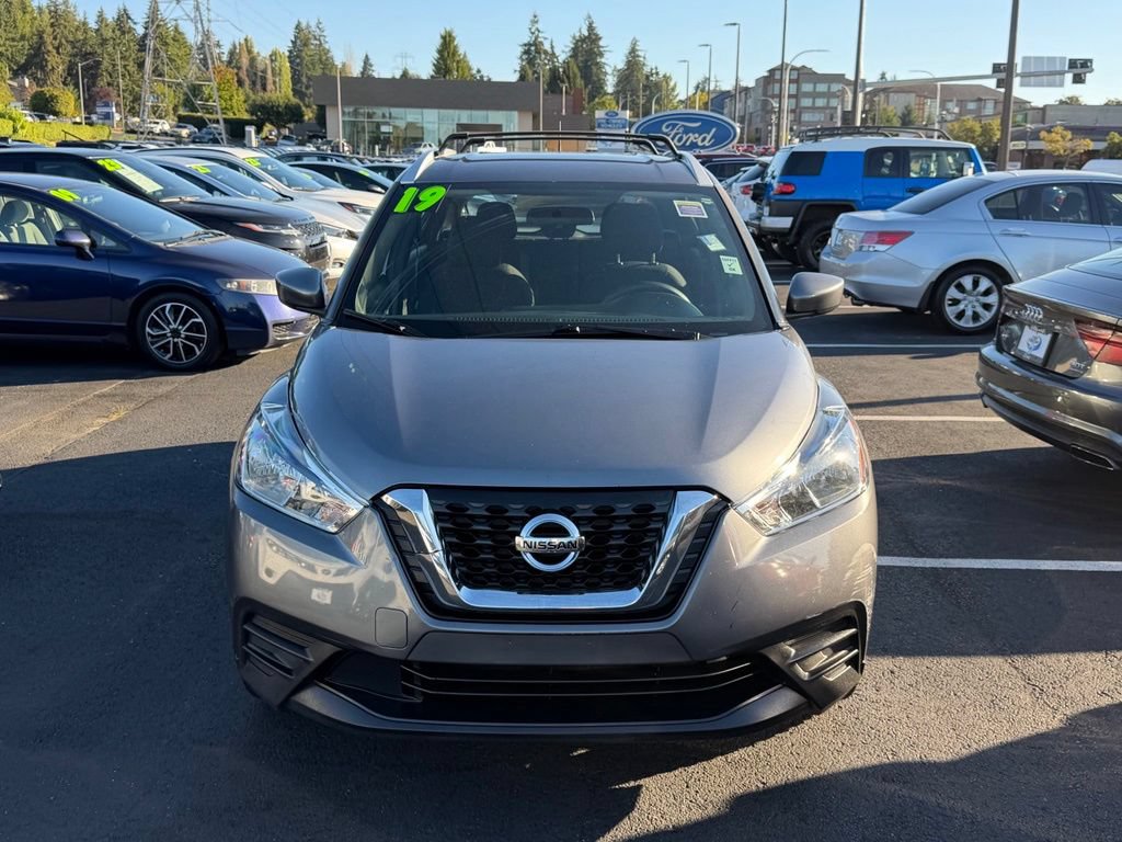 Used 2019 Nissan Kicks SV w/ Exterior Package FWD image 3