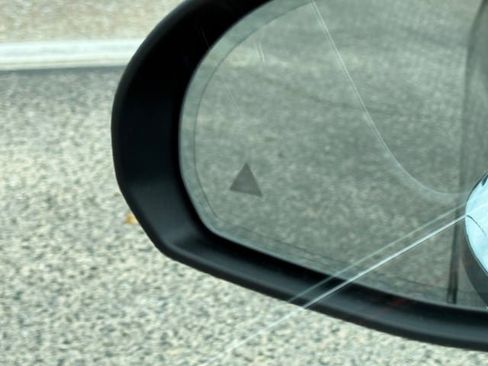 New 2025 Mercedes-Benz C 43 AMG 4MATIC image 17