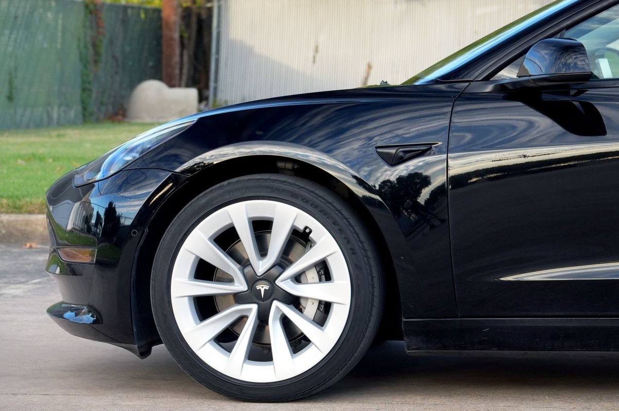 Used 2022 Tesla Model 3 RWD image 24