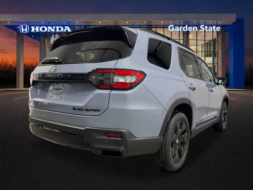 New 2026 Honda Pilot Black Edition image 5