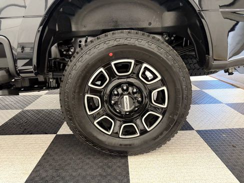New 2025 Ford F350 Platinum image 10
