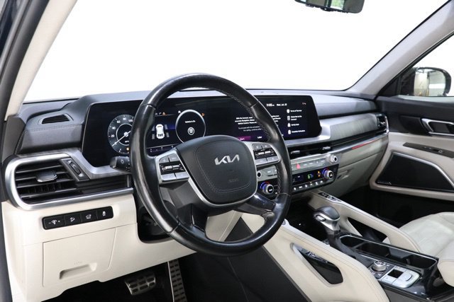 Used 2023 Kia Telluride SX Prestige AWD/4WD image 12