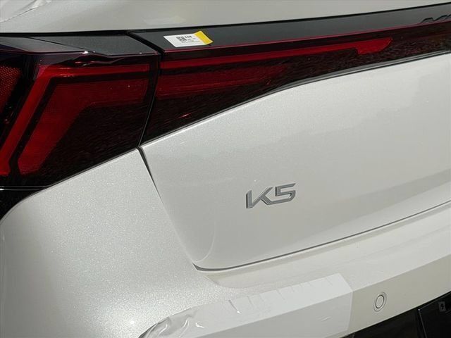 New 2027 Kia K5 GT-Line w/ GT-Line Premium Package FWD image 10
