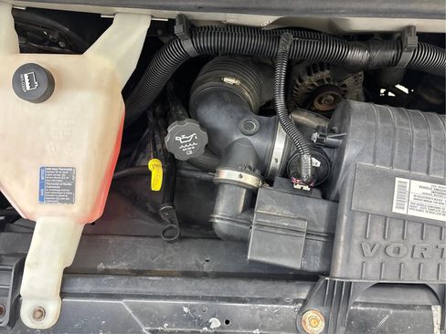 Used 2008 GMC Savana 3500 Extended Passenger w/ LT Preferred Equipment Group image 26