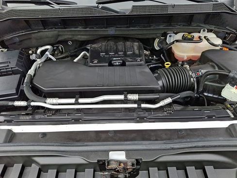 Used 2022 Chevrolet Silverado 1500 LT image 33