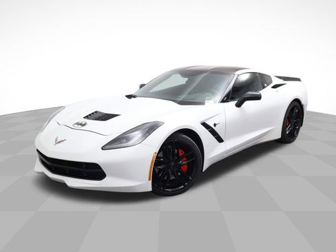 Certified 2016 Chevrolet Corvette Stingray Coupe w/ 2LT Preferred Equipment Group image 1