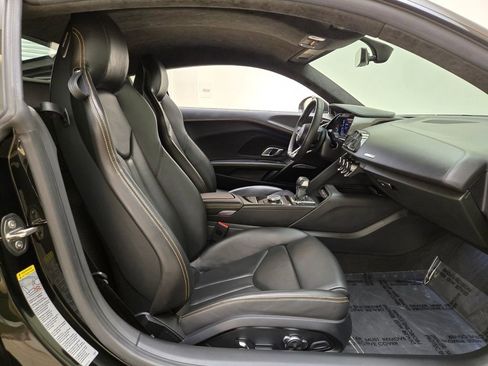 Used 2021 Audi R8 V10 w/ Premium Package image 22
