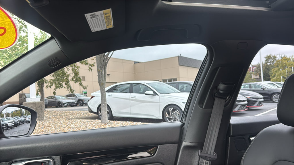 Used 2025 Honda Civic Sport Touring image 25