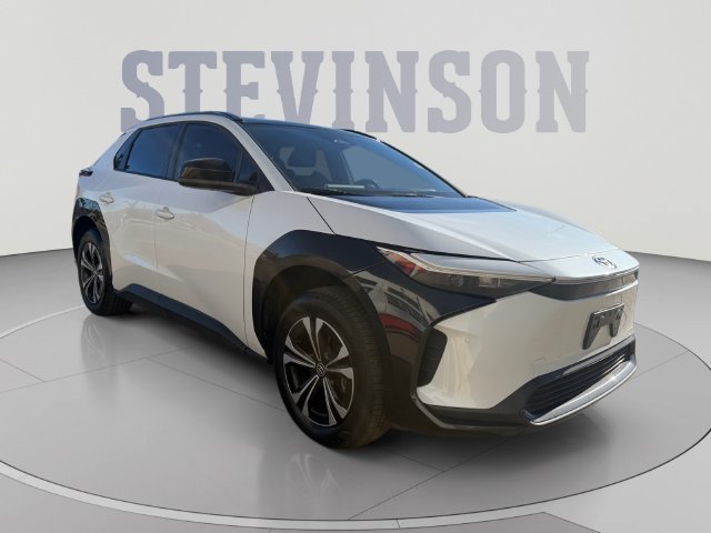 Certified 2024 Toyota bZ4X AWD w/ Weather Package image 7
