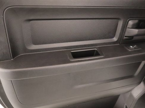 Used 2024 RAM 3500 Tradesman w/ Chrome Appearance Group image 16