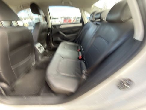 Used 2013 Volkswagen Passat 2.5 SE image 7