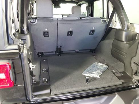 New 2026 Jeep Wrangler Sport S image 31