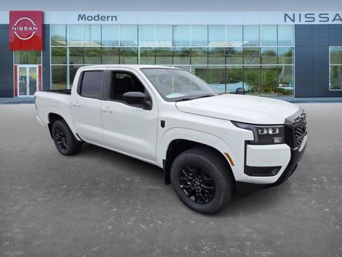 New 2026 Nissan Frontier SV w/ Tow Package image 3