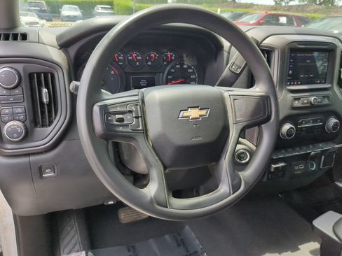 Used 2024 Chevrolet Silverado 2500 Custom w/ Custom Value Package AWD/4WD image 18