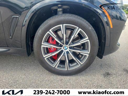 Used 2021 BMW X5 M50i w/ Executive Package AWD/4WD image 7