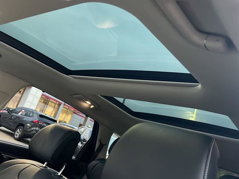 Used 2024 Genesis GV80 3.5T image 38