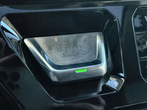 New 2026 GMC Sierra 2500 Denali w/ Denali Reserve Package image 18