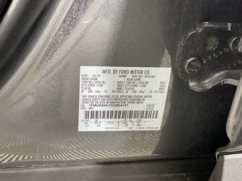 Used 2025 Ford Explorer ST-Line w/ Premium Package image 25