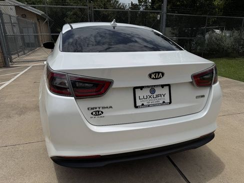 Used 2016 Kia Optima Hybrid w/ Hybrid Convenience Package FWD image 12