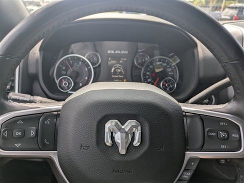 Used 2024 RAM 3500 Big Horn image 31