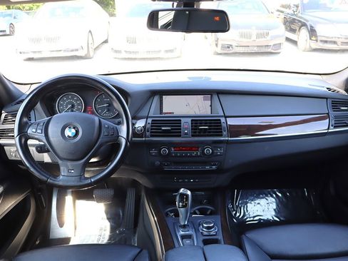 Used 2011 BMW X5 xDrive50i AWD/4WD image 11