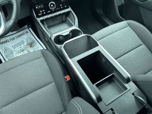 Used 2026 GMC Terrain Elevation image 24