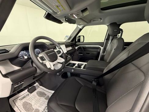 New 2025 Land Rover Defender 110 S image 12
