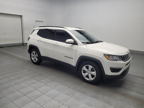 Used 2018 Jeep Compass Latitude image 11
