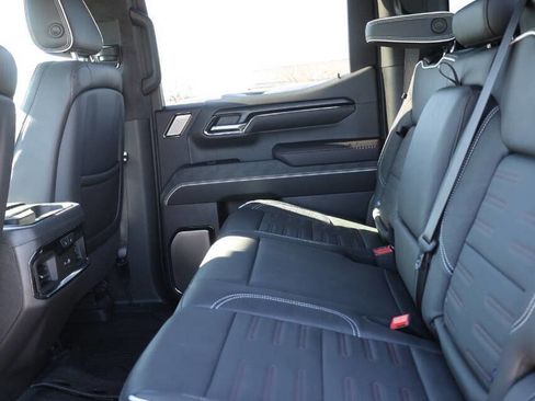 Used 2025 GMC Sierra 1500 AT4X w/ AT4X AEV Edition image 17