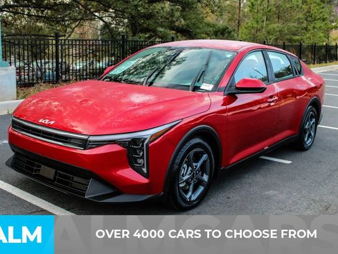 Used 2025 Kia K4 FWD image 2