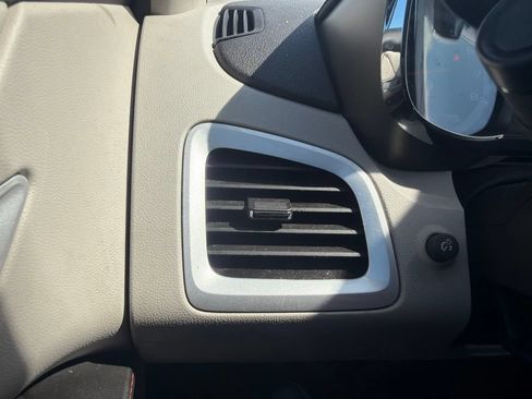 Used 2015 GMC Terrain SLT AWD/4WD image 10
