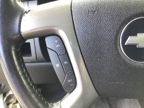 Used 2010 Chevrolet Tahoe LT w/ Suspension Package, Off-Road RWD image 18