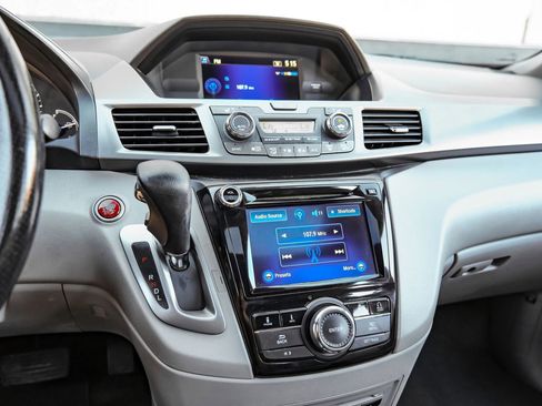 Used 2014 Honda Odyssey EX-L image 36