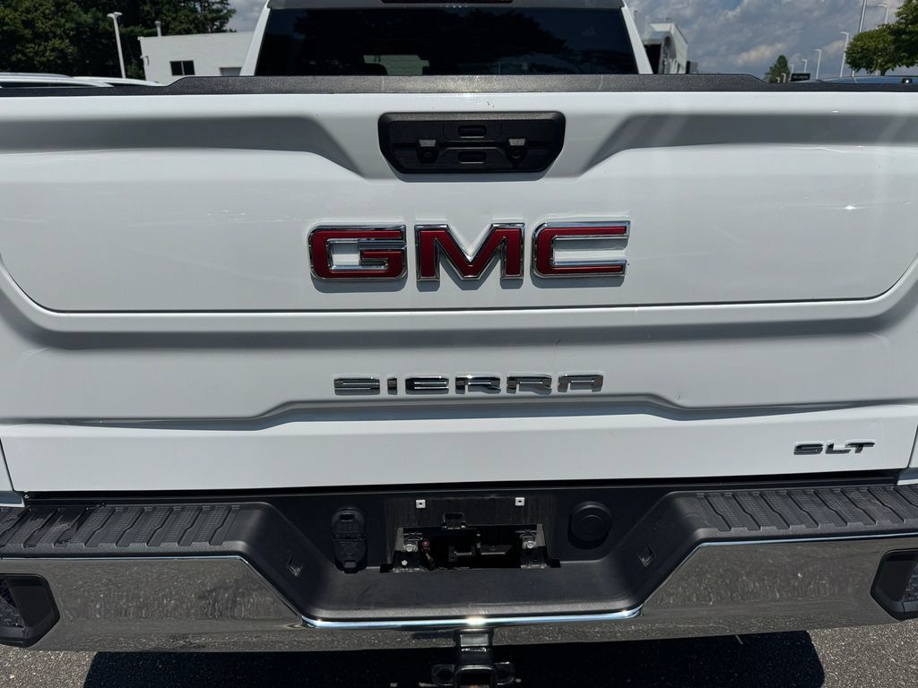 Used 2025 GMC Sierra 1500 SLT AWD/4WD image 33