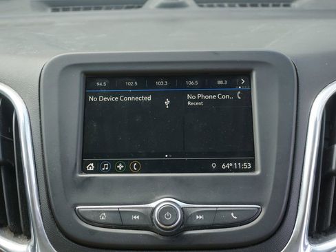 Used 2019 Chevrolet Equinox LS FWD image 9