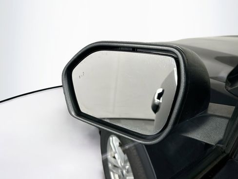 Used 2023 Ford Explorer XLT w/ Equipment Group 202A image 16