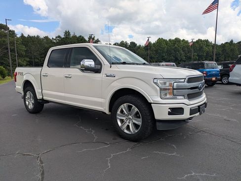 Used 2019 Ford F150 Platinum w/ Equipment Group 701A Luxury AWD/4WD image 2