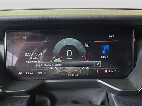 Used 2025 GMC Acadia Elevation image 10