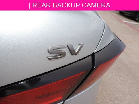 Certified 2024 Nissan Altima 2.5 SV FWD image 12