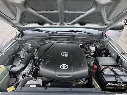 Used 2006 Toyota Tacoma PreRunner image 27