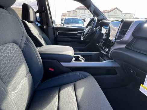 New 2026 RAM 1500 4x4 Crew Cab image 12