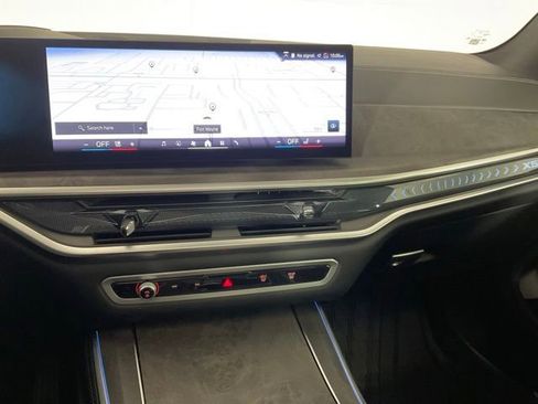 Certified 2025 BMW X5 xDrive50e w/ Premium Package AWD/4WD image 16
