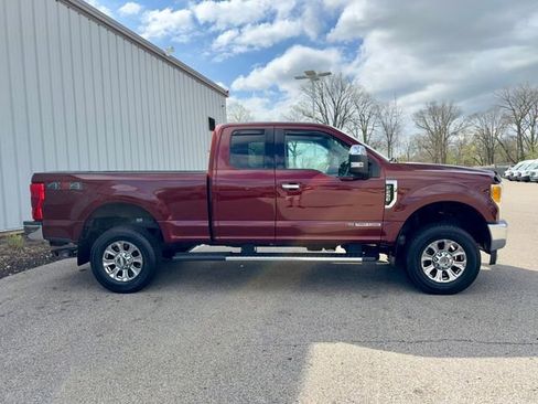 Used 2017 Ford F250 Lariat w/ Tow Technology Bundle image 7
