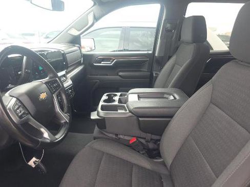 Used 2023 Chevrolet Silverado 1500 LT w/ Protection Package image 3