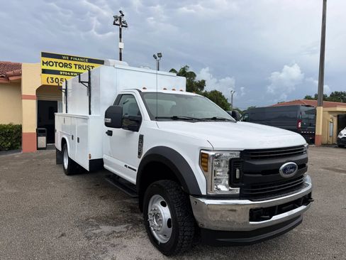 Used 2019 Ford F550 4x4 Regular Cab Super Duty image 8